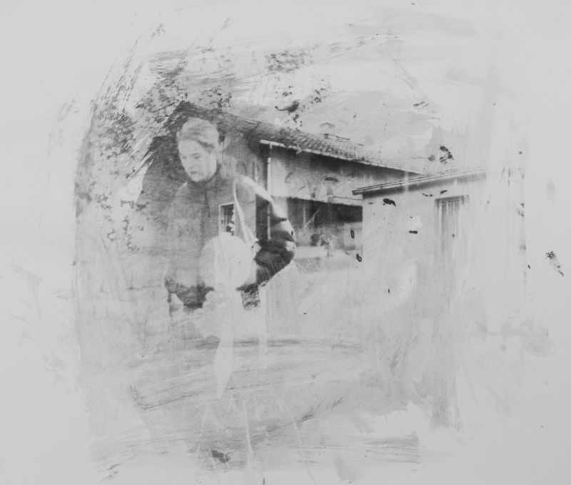 Albrecht Noack, ohne Titel aus der Serie „Liquid Silver“, Unikat, 60 x 50 cm, Fotoemulsion auf Papier, 2022